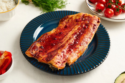 Филе форели в брусничном маринаде (вес 200 гр. -400 гр.)